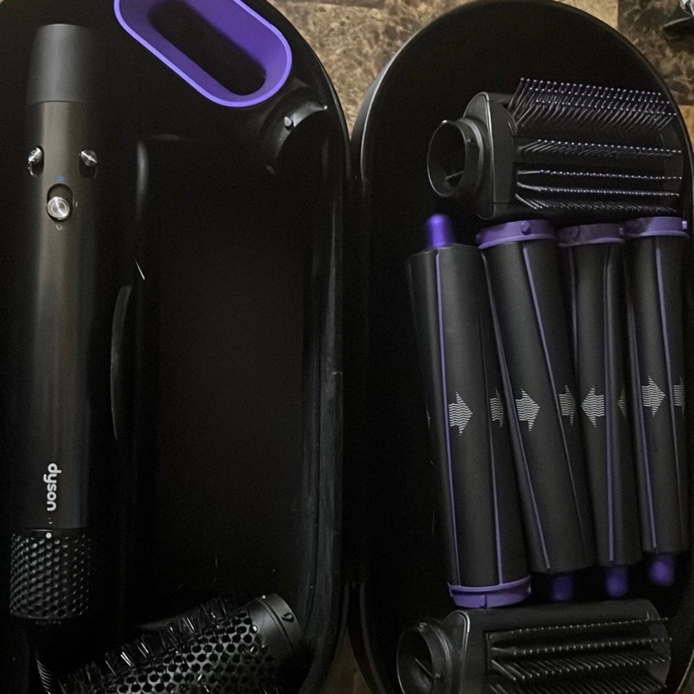 Purple Dyson Airwrap - LONG BARRELS - RARE limited edition - PERFECT CONDITION - Picture 2 of 2